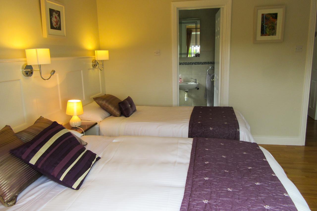 Doonshean View Bed And Breakfast Дингл Экстерьер фото